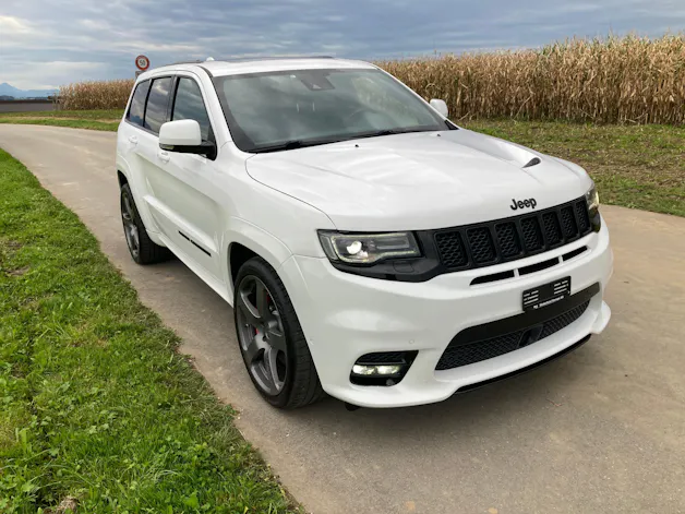 JEEP Grand Cherokee 6.4 V8 HEMI SRT8 Automatic mit Anhängerkupplung