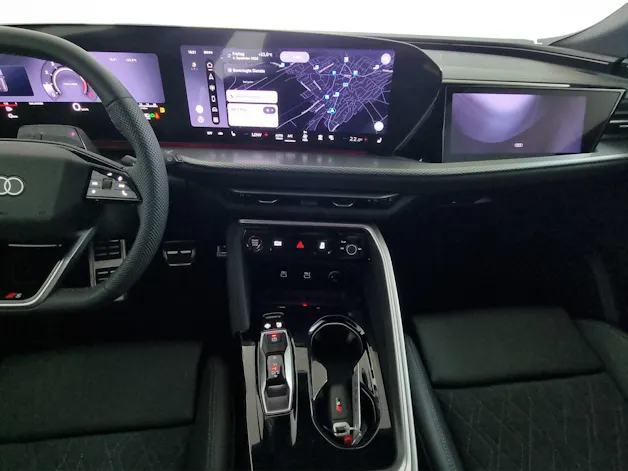 AUDI SQ5 TFSI quattro S-tronic
