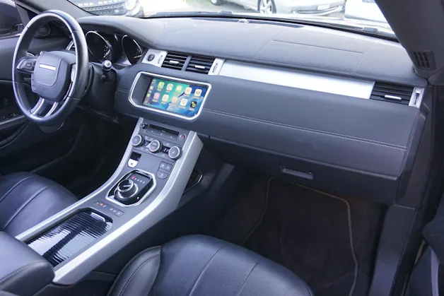 Land Rover Evoque 2.0Si4 SE Dynamic Convertible 241PS 100% Benziner!! mit Anhängerkupplung für 1500kg