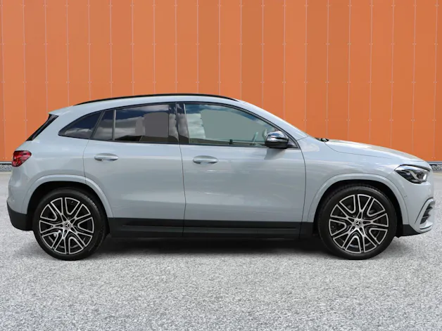 MERCEDES-BENZ GLA 250 4Matic 8G-DCT AMG-Line Edition Pack