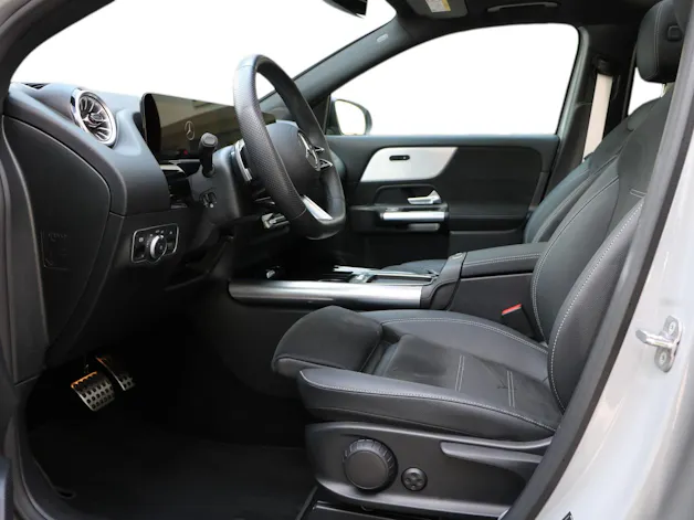 MERCEDES-BENZ GLA 250 4Matic 8G-DCT AMG-Line Edition Pack