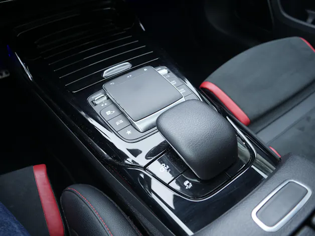 MERCEDES-BENZ A 35 AMG 4Matic Speedshift