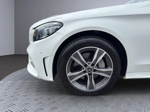 MERCEDES-BENZ C 200 Swiss Star AMG Line 4M 9G-Tronic