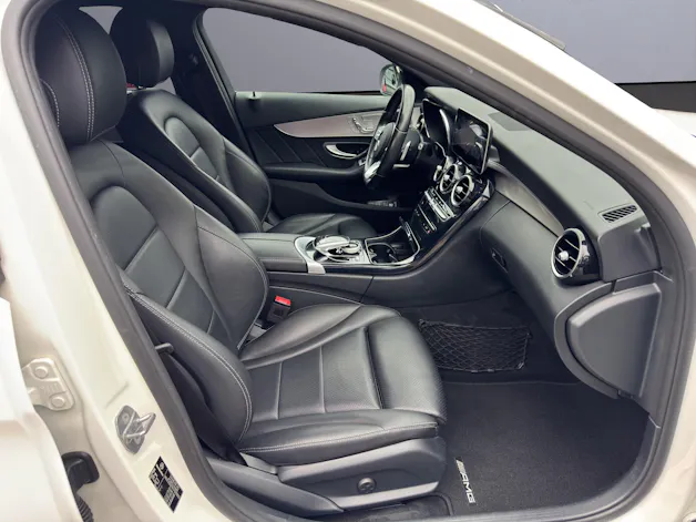 MERCEDES-BENZ C 200 Swiss Star AMG Line 4M 9G-Tronic