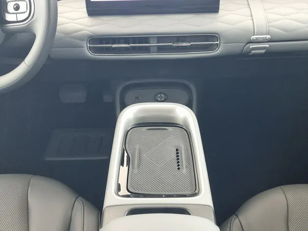 Dongfeng Box Electric Premium Edition
