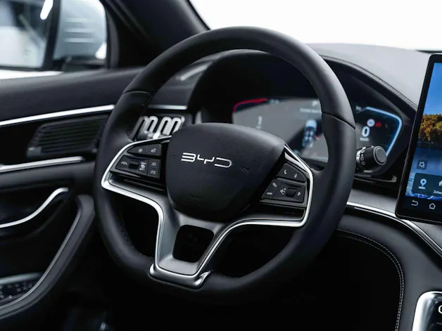 BYD BYD Seal U DM-i PHEV Design AWD 324PS Automat