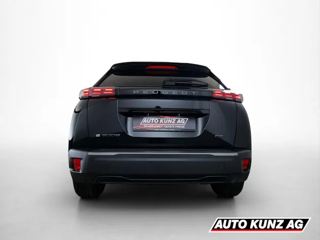 PEUGEOT 2008 54kWh e-GT