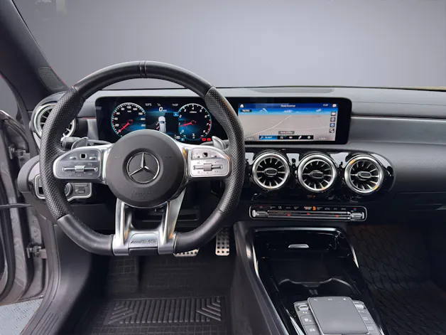 MERCEDES-BENZ CLA Shooting Brake 35 AMG 4Matic 7G-DCT