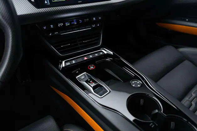 AUDI Audi RS e-tron GT