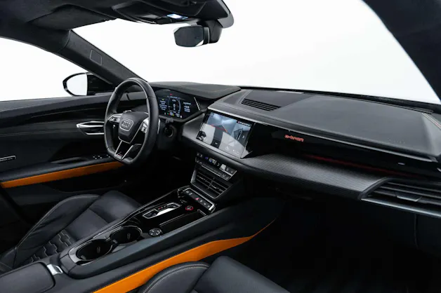 AUDI Audi RS e-tron GT
