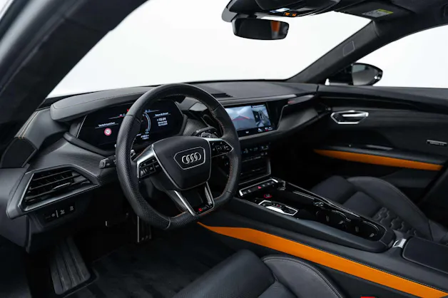 AUDI Audi RS e-tron GT