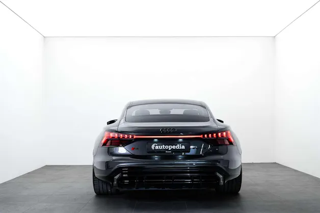 AUDI Audi RS e-tron GT