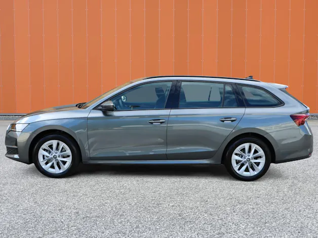 SKODA Octavia Combi 2.0 TSI DSG Selection 4x4