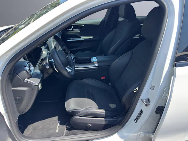 MERCEDES-BENZ C 200 T 4Matic AMG Line