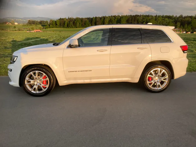 JEEP Grand Cherokee 6.4 V8 HEMI SRT8 Automatic