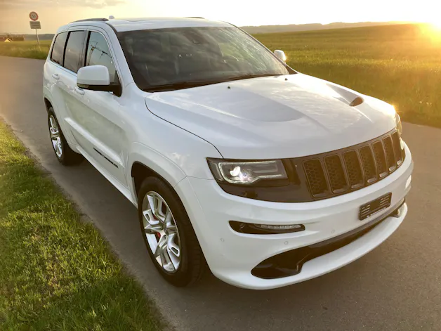 JEEP Grand Cherokee 6.4 V8 HEMI SRT8 Automatic