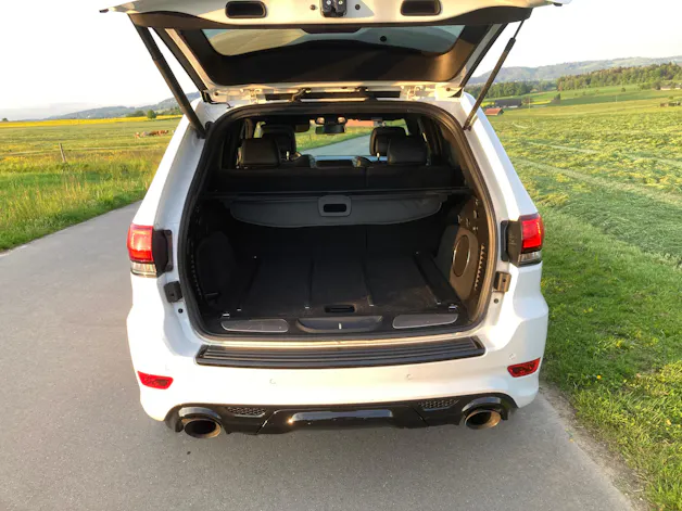 JEEP Grand Cherokee 6.4 V8 HEMI SRT8 Automatic