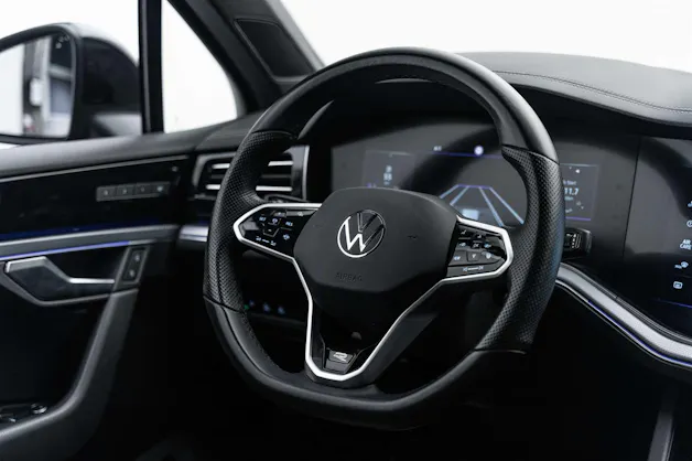 VW Touareg 3.0 TDI R Line Innovision 286PS