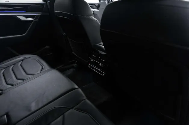 VW Touareg 3.0 TDI R Line Innovision 286PS