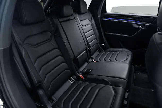 VW Touareg 3.0 TDI R Line Innovision 286PS