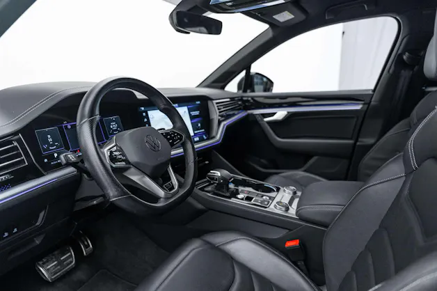 VW Touareg 3.0 TDI R Line Innovision 286PS