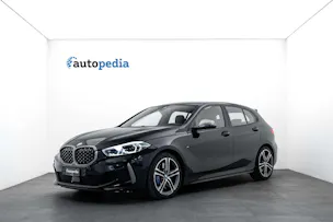 BMW M135i xDrive Steptronic 306PS