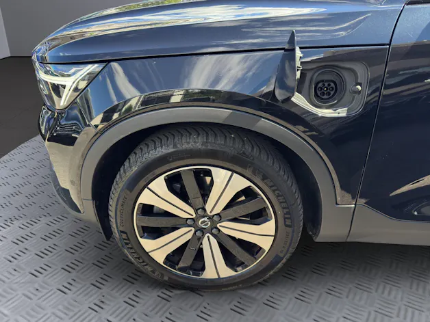VOLVO XC40 T5 PHEV Ultimate Dark DCT