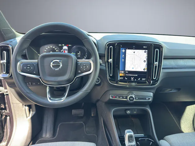 VOLVO XC40 T5 PHEV Ultimate Dark DCT