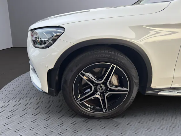 MERCEDES-BENZ GLC Coupé 200 AMG Line 4Matic 9G-Tronic