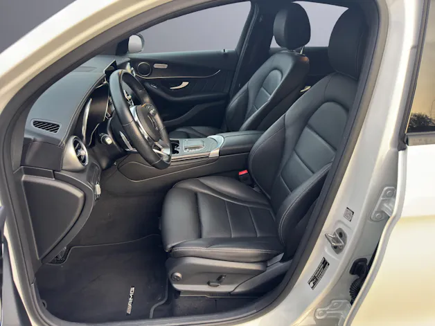 MERCEDES-BENZ GLC Coupé 200 AMG Line 4Matic 9G-Tronic