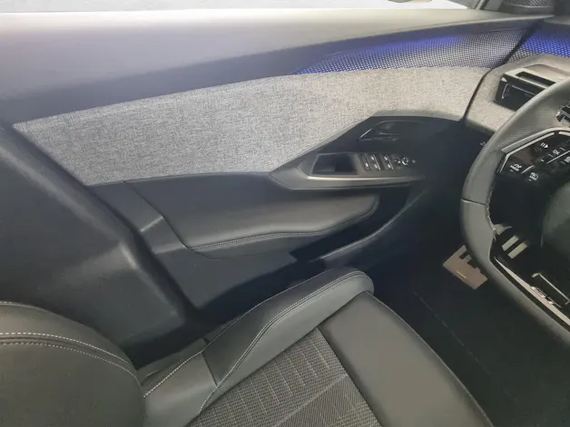 PEUGEOT 3008 145 Hybrid GT Automat Anhängekupplung