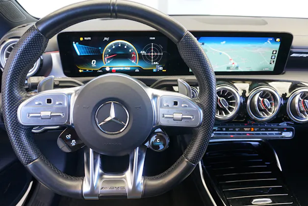 MERCEDES-BENZ A 35 AMG 4Matic 306PS Neupreis über Fr. 80`000.--