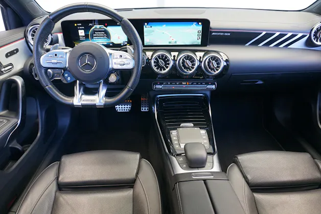 MERCEDES-BENZ A 35 AMG 4Matic 306PS Neupreis über Fr. 80`000.--