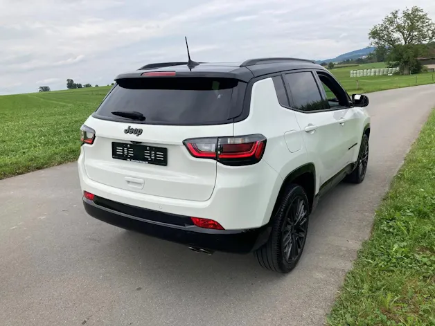 JEEP Compass 1.3 Turbo 80th Anniversary DKG