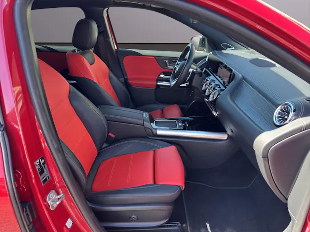 MERCEDES-BENZ GLA AMG 35 4Matic 8G-DCT