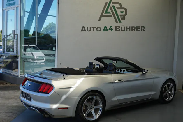 FORD Mustang Convertible 2.3 T 317 PS Automat