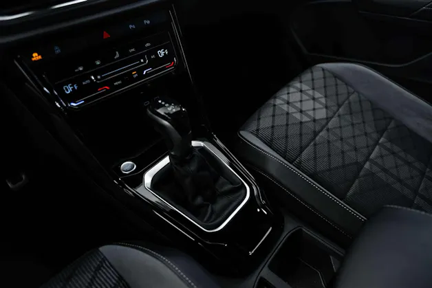 VW VW T-Roc 1.5 TSi EVO R-Line DSG-Automat