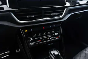 VW VW T-Roc 1.5 TSi EVO R-Line DSG-Automat
