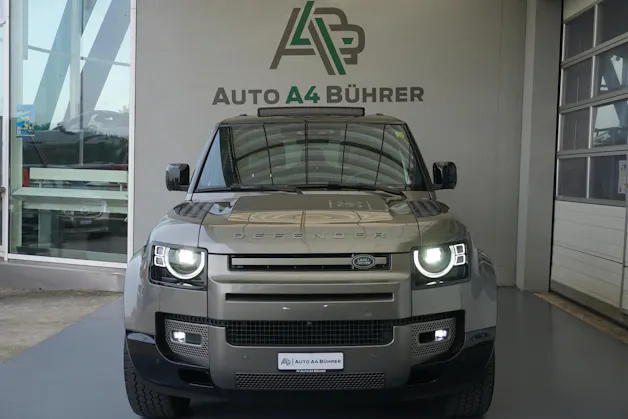 Land Rover Defender 90 I6 250 X-D SE 250PS 4x4