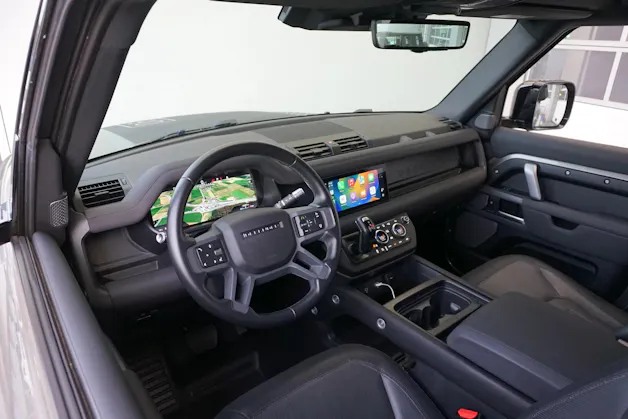 Land Rover Defender 90 I6 250 X-D SE 250PS 4x4