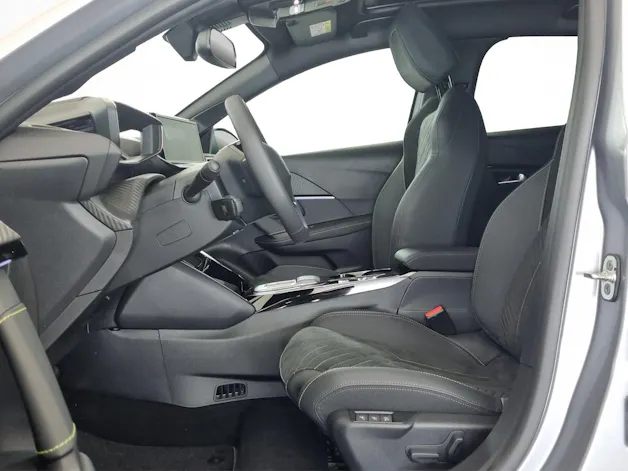 PEUGEOT 208 54kWh e-GT
