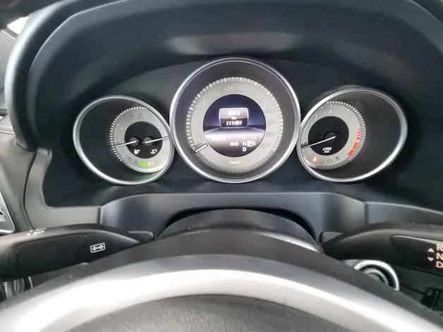 MERCEDES-BENZ E 250 A207 Cabriolet