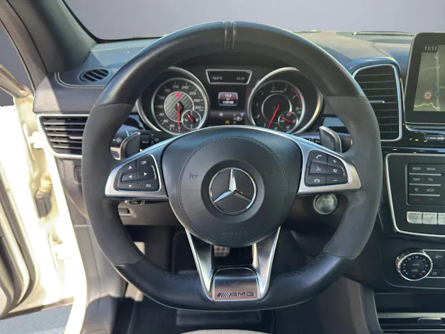 MERCEDES-BENZ GLS 63 AMG 4Matic Speedshift Plus 7G-Tronic