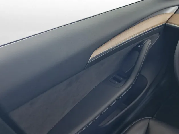 Tesla Model 3 Long Range Dual AWD