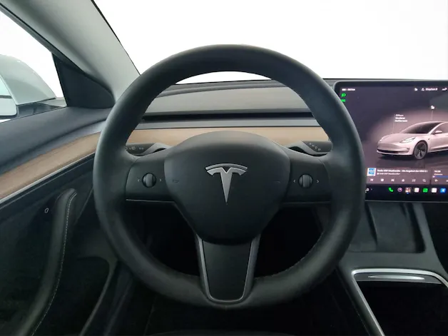 Tesla Model 3 Long Range Dual AWD