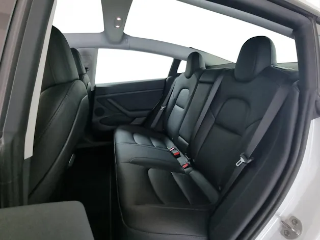 Tesla Model 3 Long Range Dual AWD
