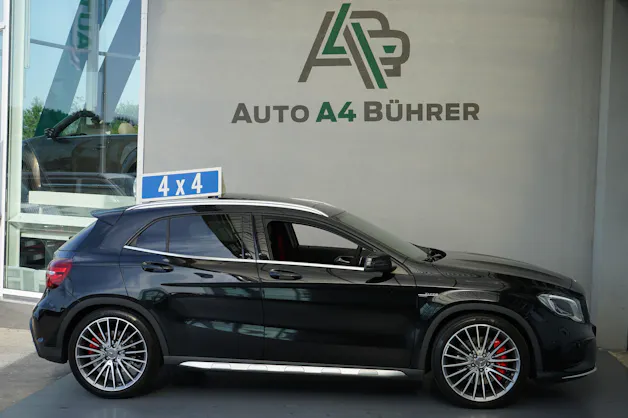 MERCEDES-BENZ GLA 45 AMG 4Matic 381PS