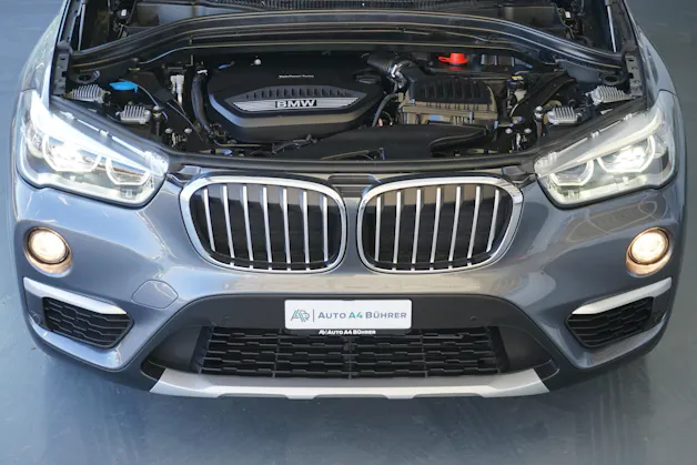 BMW X1 xDrive 20d x Line mit Abstandsregeltempomat