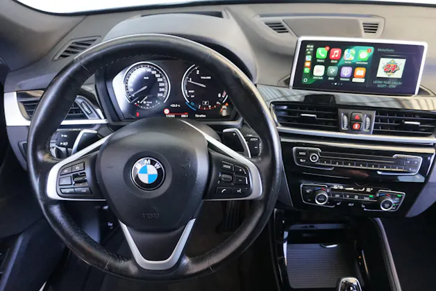 BMW X1 xDrive 20d x Line mit Abstandsregeltempomat