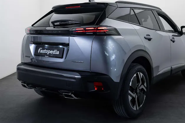 PEUGEOT 2008 1.2 145 MHEV GT Automat